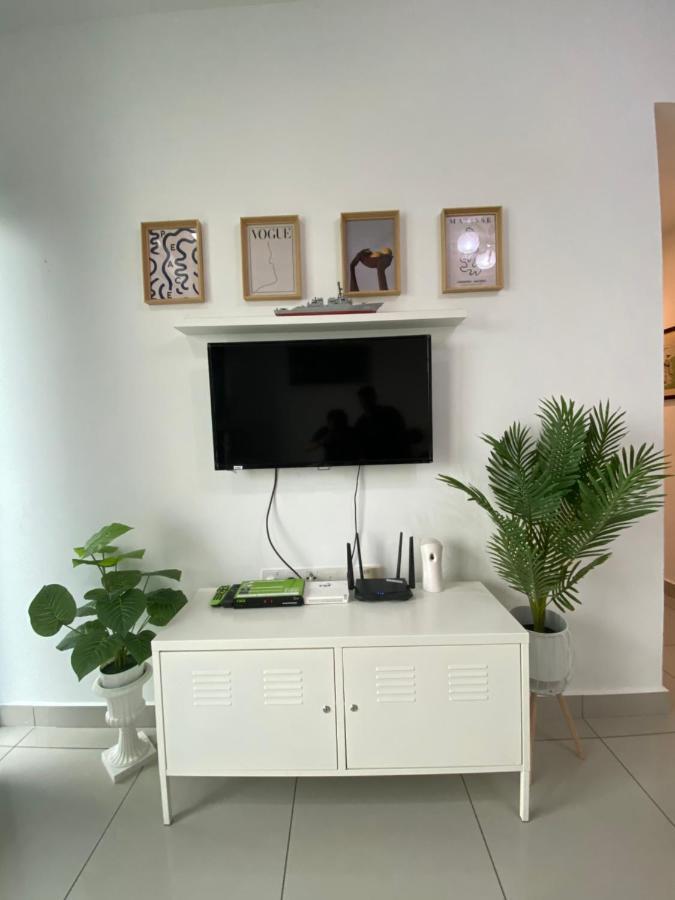 Bangi Almyra Suite Dış mekan fotoğraf
