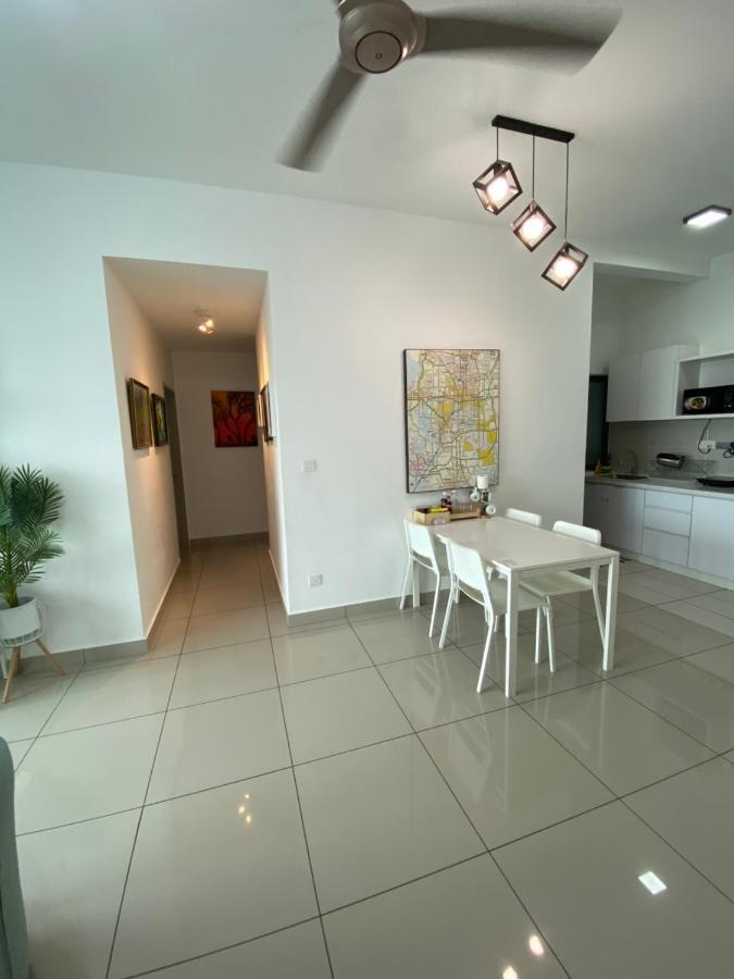 Bangi Almyra Suite Dış mekan fotoğraf